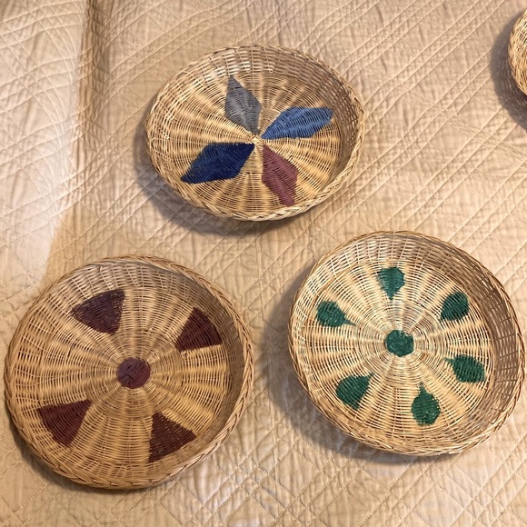 Boho Bohemian Wall Decor Wicker Plates 9.75" Diameter each Set of 3 - Picture 4 of 10